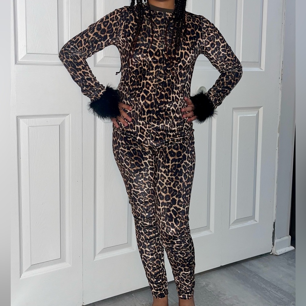 Zara costume leopard